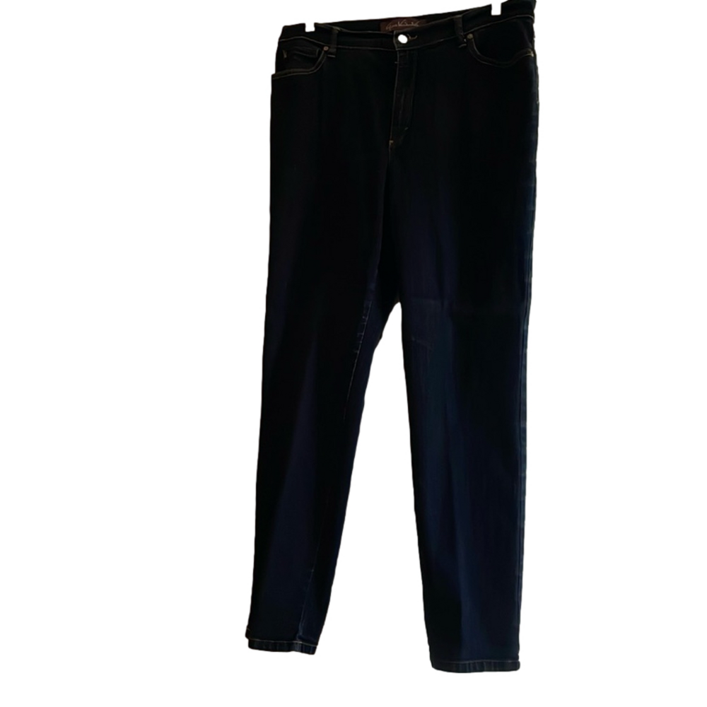 Gloria Vanderbilt Ladies Jeans Size 16